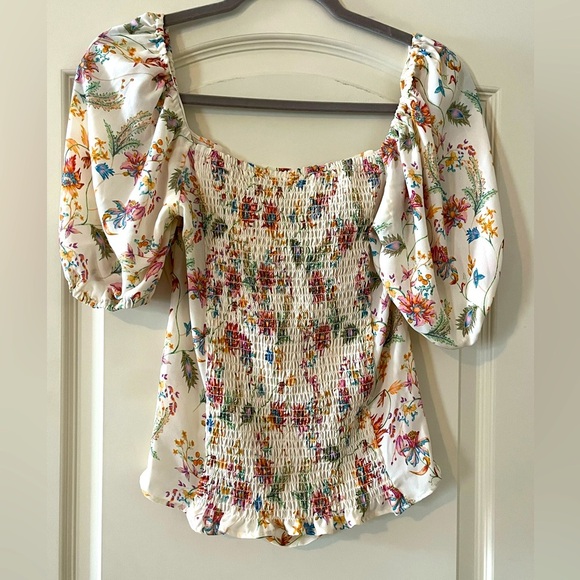 Rose + Olive Ivory & Floral Ruffle Sleeve Off the Shoulder Women’s Size M - Picture 2 of 16